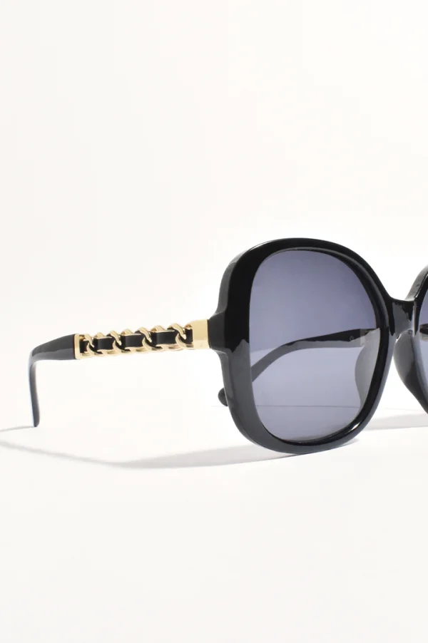 Adorne Bexley Sunglasses - Black