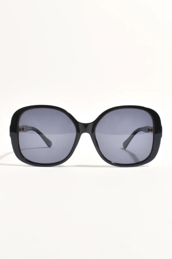 Adorne Bexley Sunglasses - Black