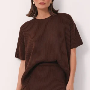 Adorne Shani Rib Knit Short Sleeve Top - Chocolate