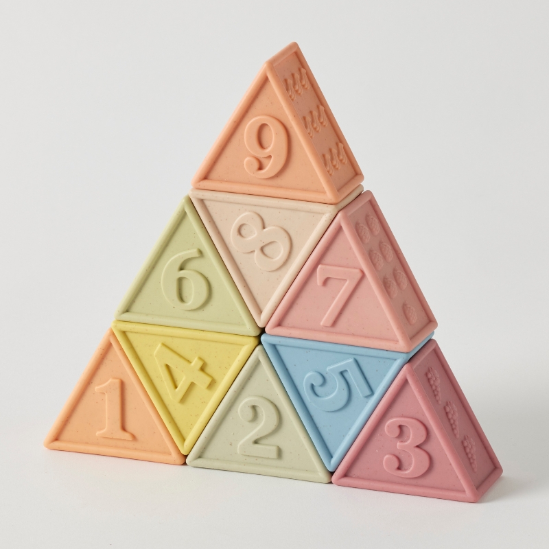 Eco-Friendly Triangle Counting Stacker - Image 3