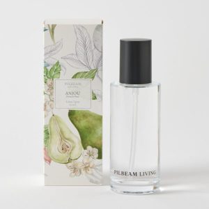 Pilbeam living Anjou linen Spray - French Pear